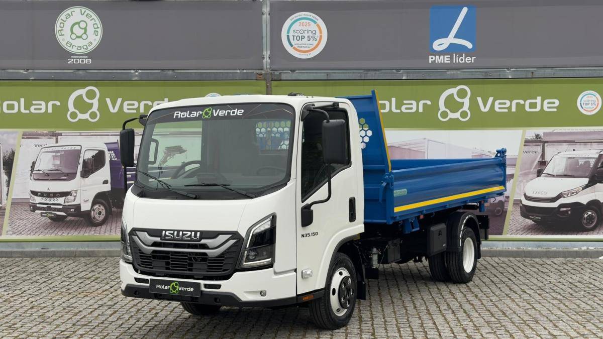 isuzu-nlr-2026-diesel-2999cc