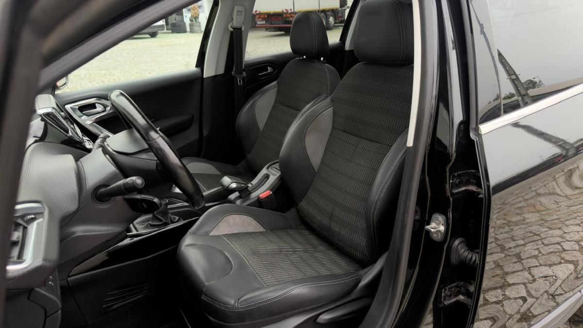 peugeot-2008-2017-diesel-1560cc