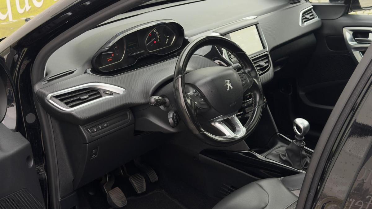 peugeot-2008-2017-diesel-1560cc