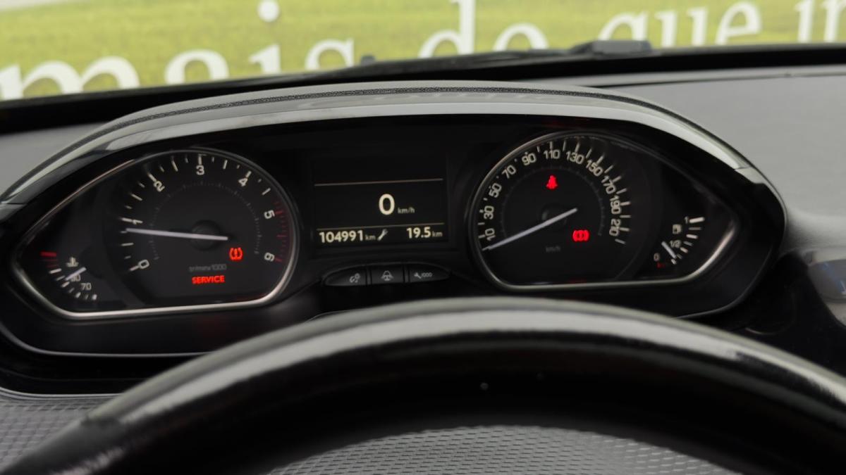 peugeot-2008-2017-diesel-1560cc