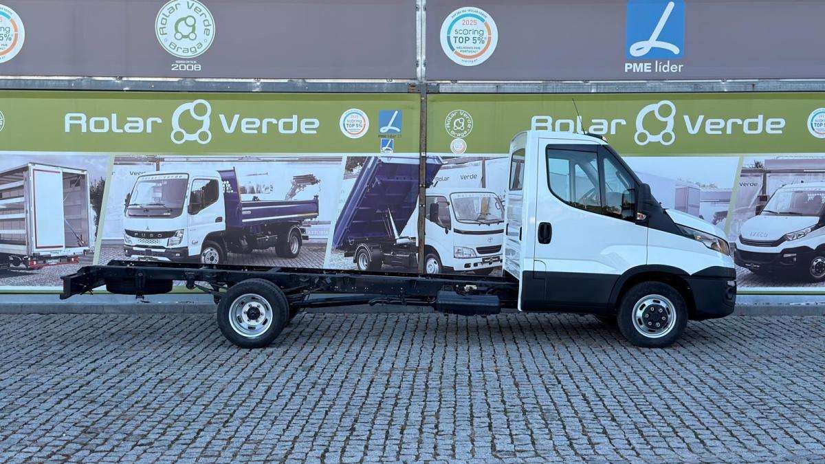 iveco-daily-2018-diesel-2998cc