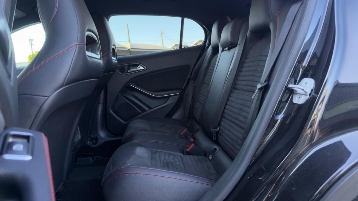 mercedes-benz-gla-2016-diesel-1461cc