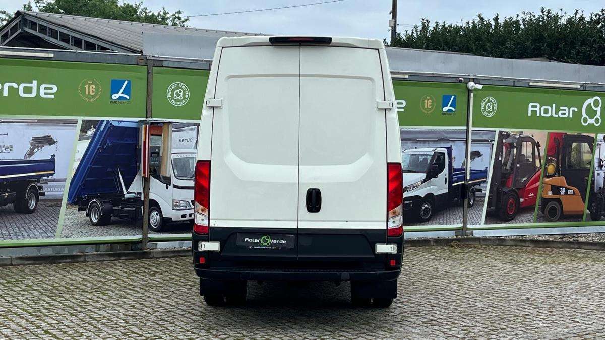 iveco-daily-2017-diesel-2998cc