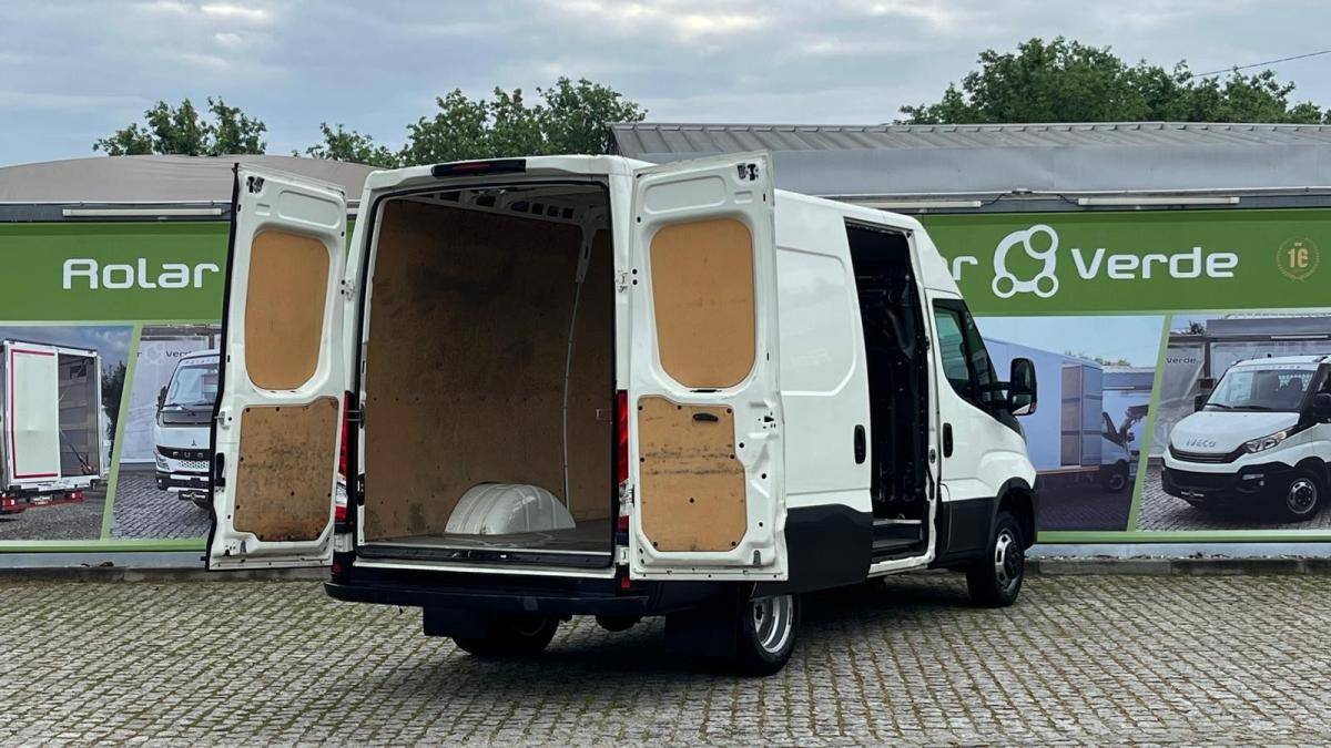 iveco-daily-2017-diesel-2998cc
