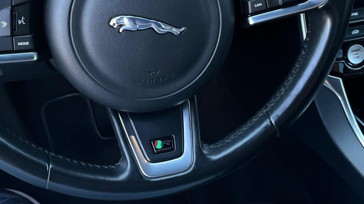jaguar-xe-2017-diesel-1999cc