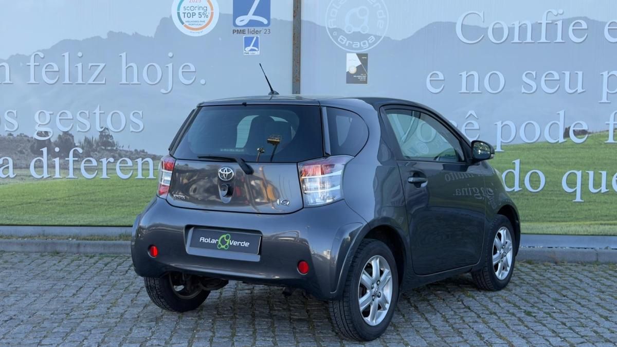 toyota-iq-2010-diesel-1364cc