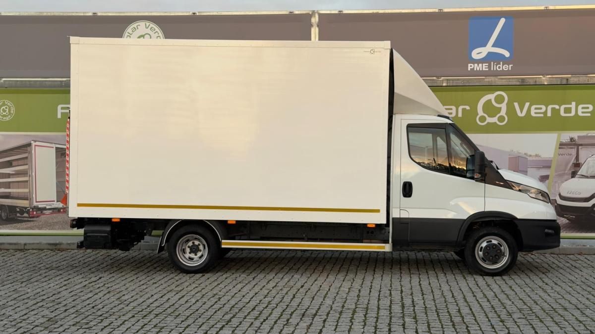 iveco-daily-2022-diesel-2998cc