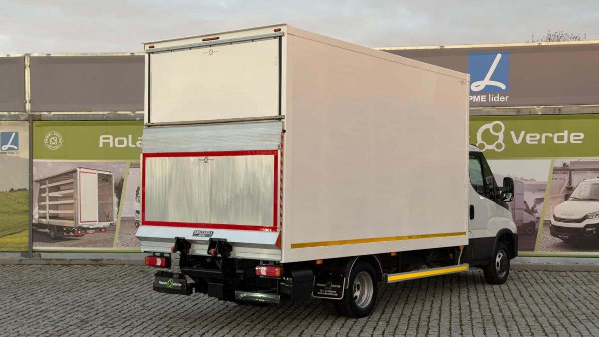 iveco-daily-2022-diesel-2998cc