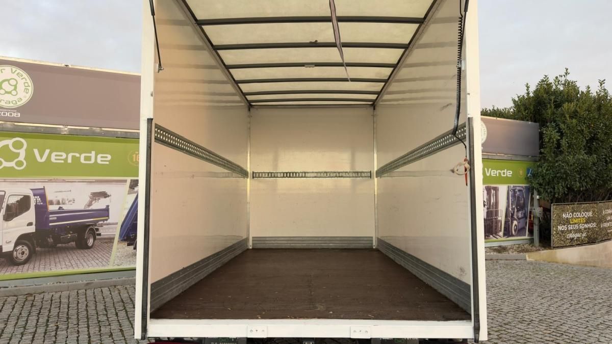 iveco-daily-2022-diesel-2998cc