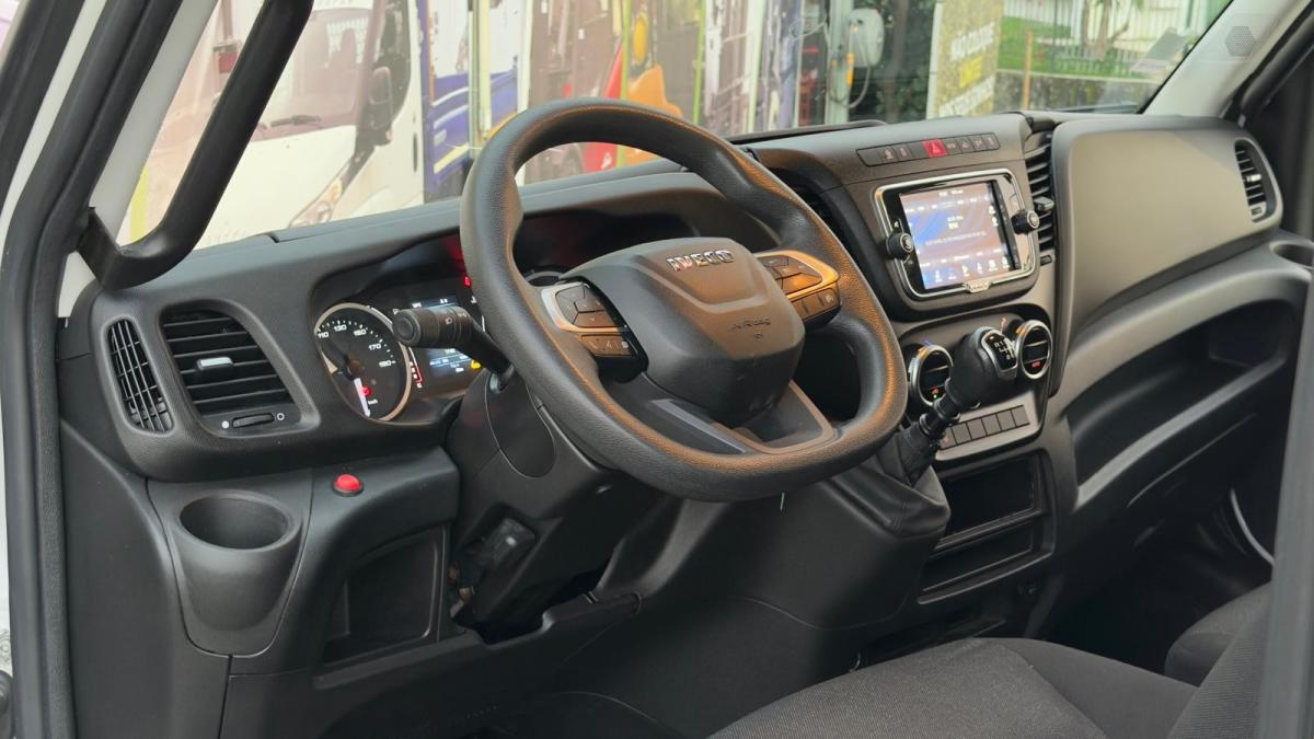 iveco-daily-2022-diesel-2998cc