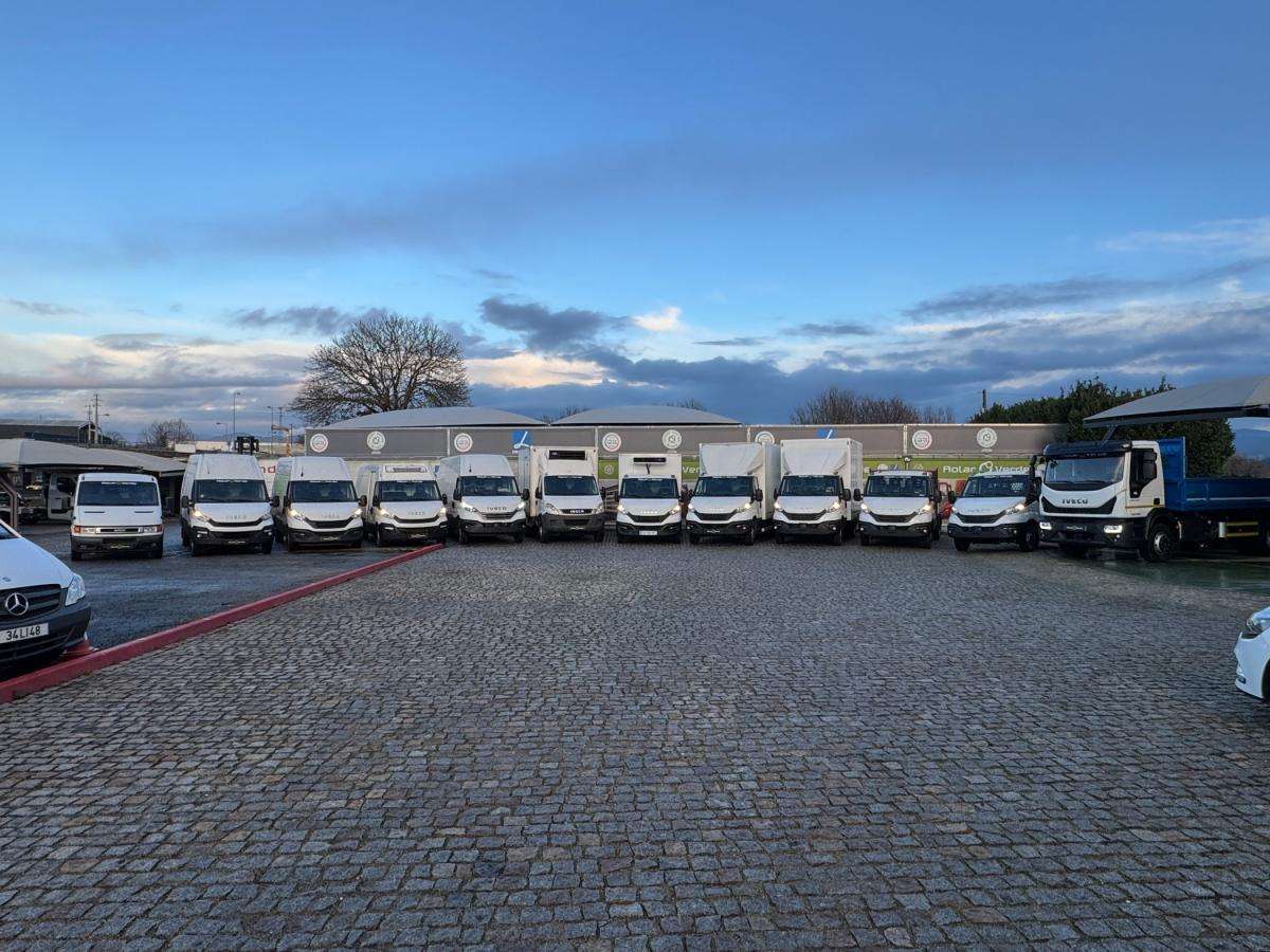iveco-daily-2022-diesel-2998cc