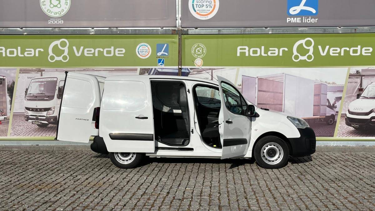 peugeot-partner-2017-diesel-1560cc