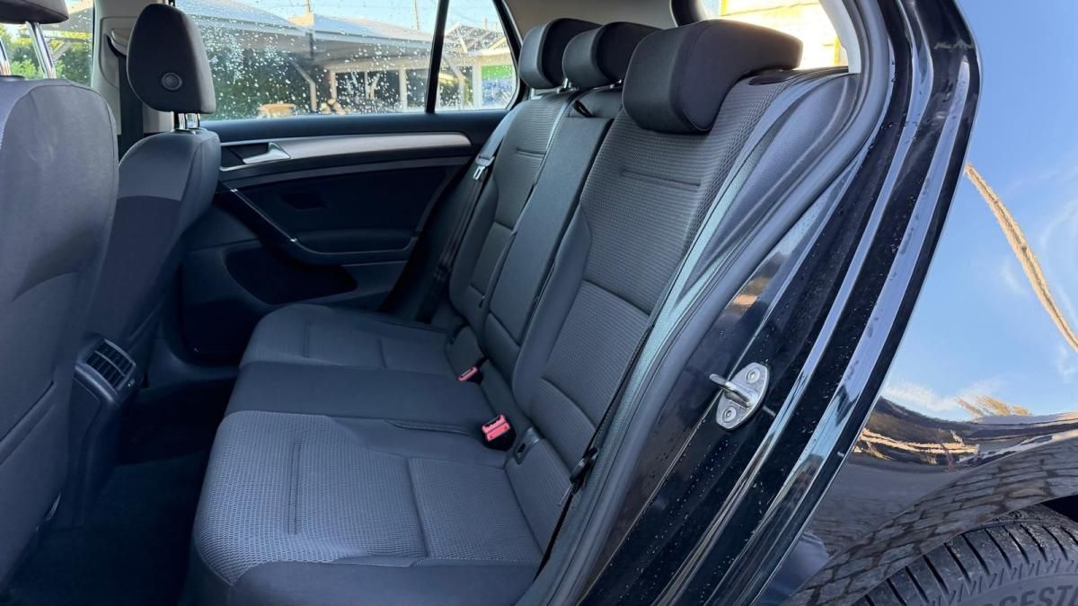 volkswagen-golf-2017-diesel-1598cc