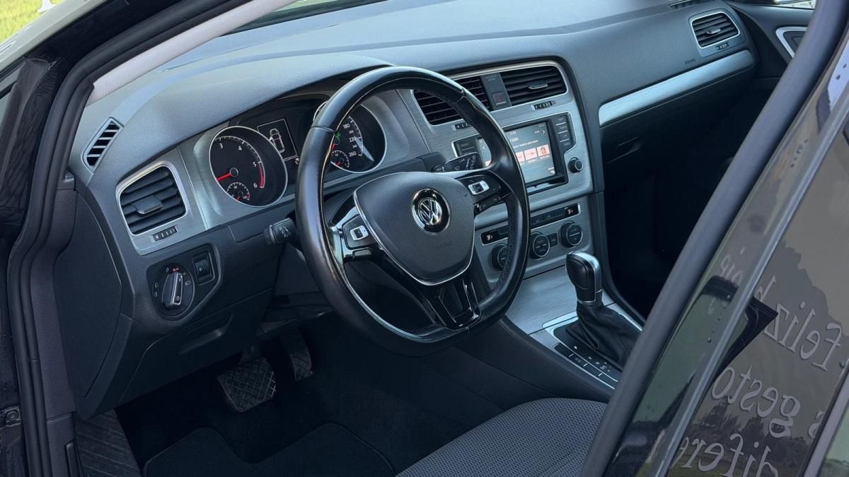volkswagen-golf-2017-diesel-1598cc