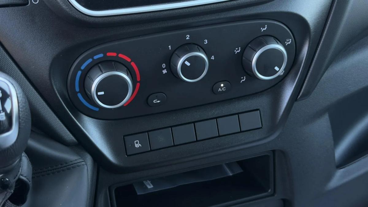 iveco-daily-2026-diesel-2998cc