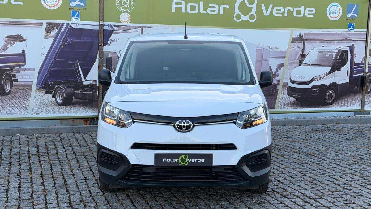 toyota-proace-2022-diesel-1499cc