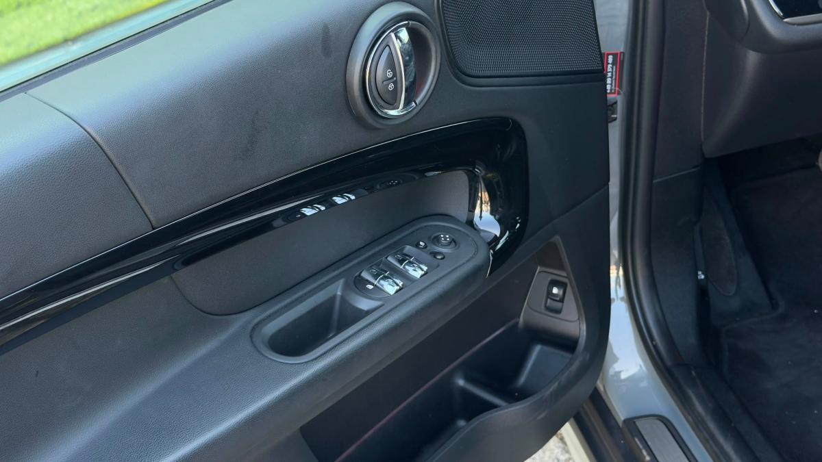 mini-countryman-2022-hibrido-a-gasolina-1499cc