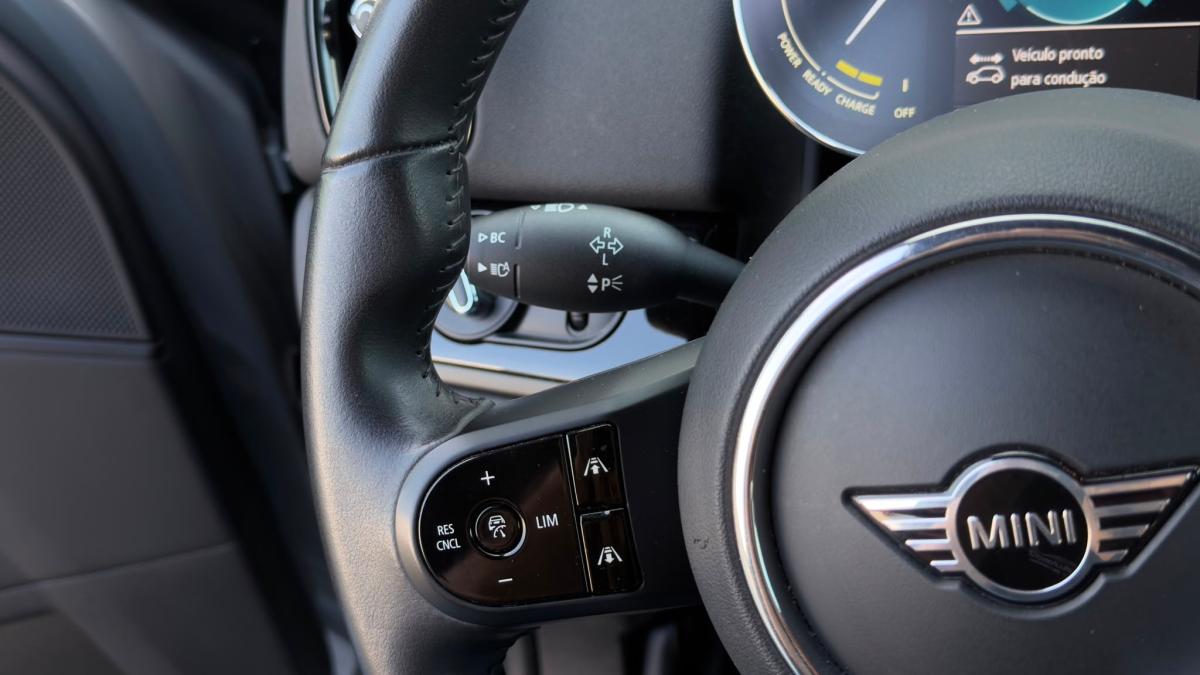 mini-countryman-2022-hibrido-a-gasolina-1499cc