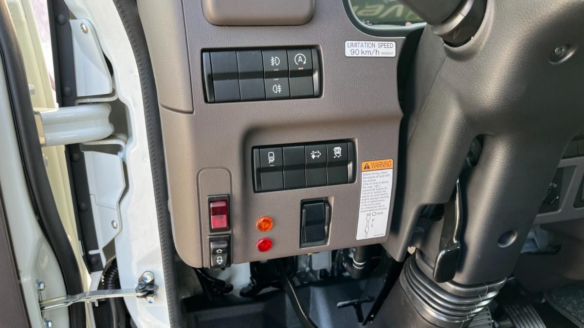 mitsubishi-canter-2026-diesel-3000cc
