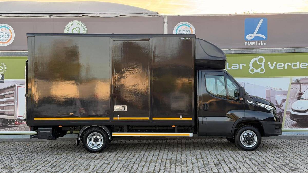 iveco-daily-2021-diesel-2998cc