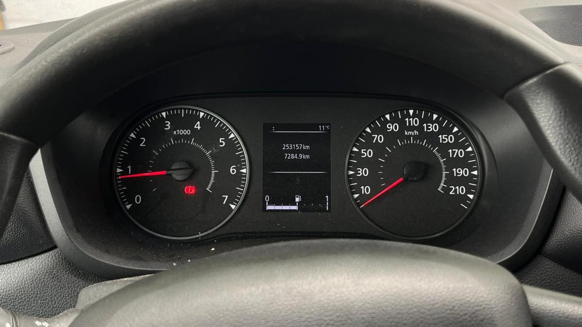 renault-master-2022-diesel-2299cc