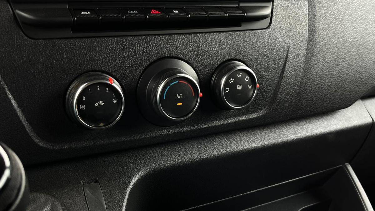 renault-master-2022-diesel-2299cc
