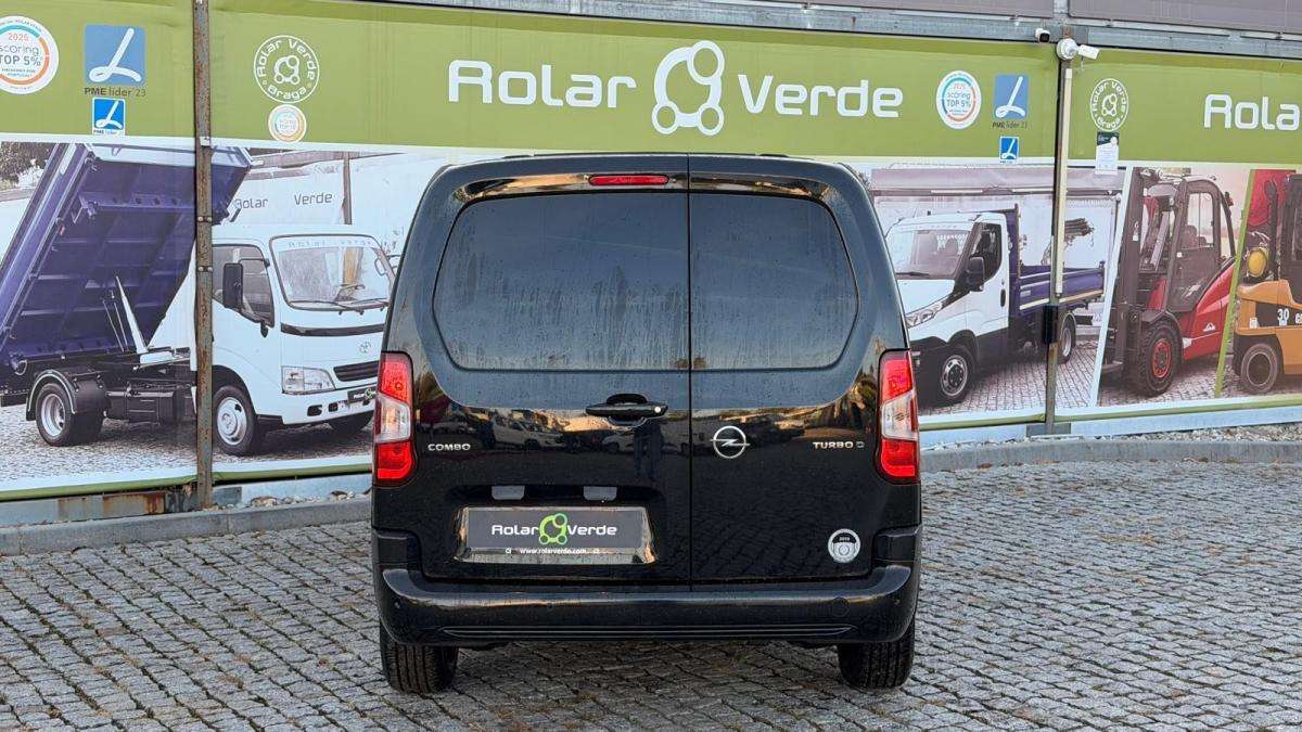 opel-combo-2019-diesel-1499cc