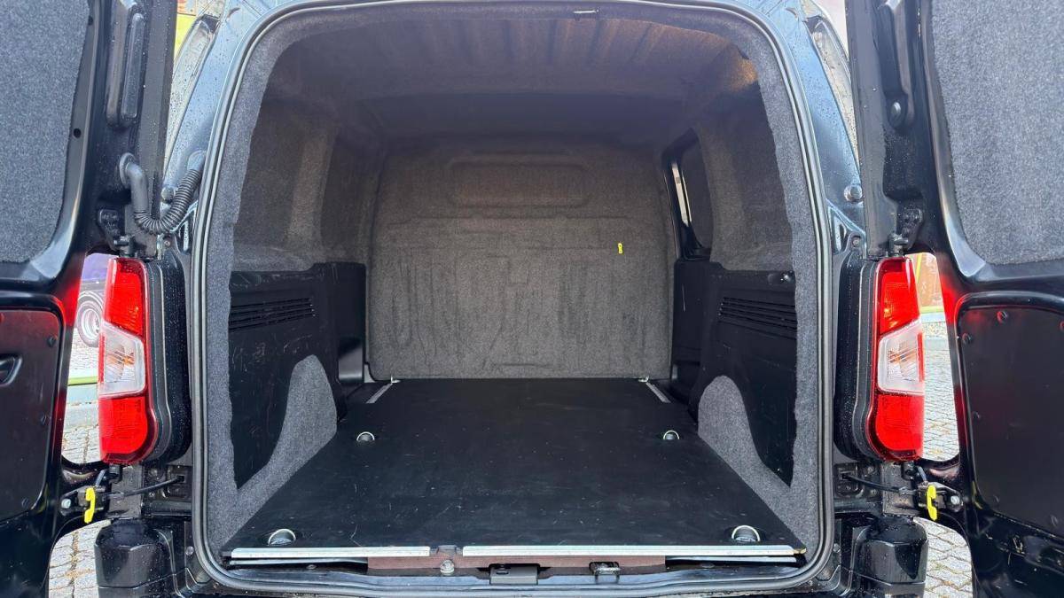 opel-combo-2019-diesel-1499cc