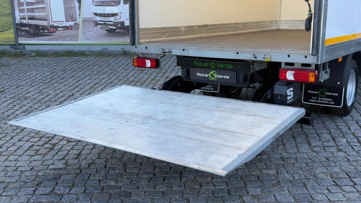iveco-daily-2023-diesel-2998cc