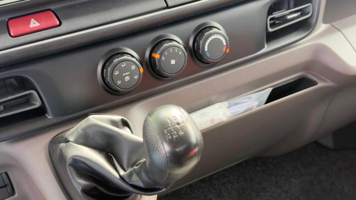 mitsubishi-canter-2026-diesel-2998cc
