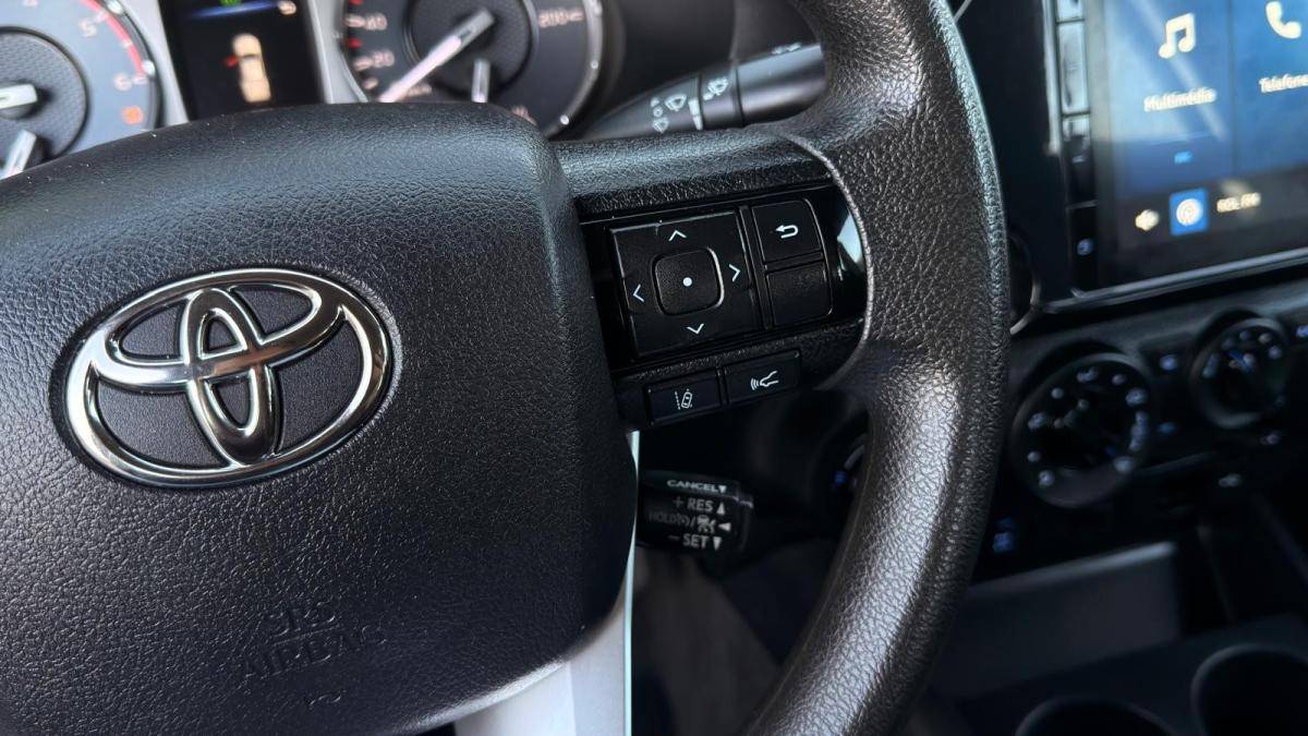 toyota-hilux-2025-diesel-2393cc