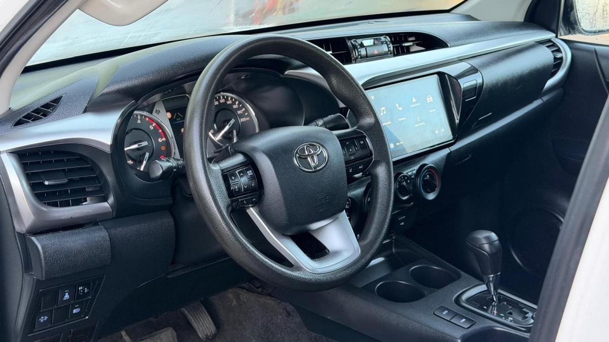 toyota-hilux-2025-diesel-2393cc