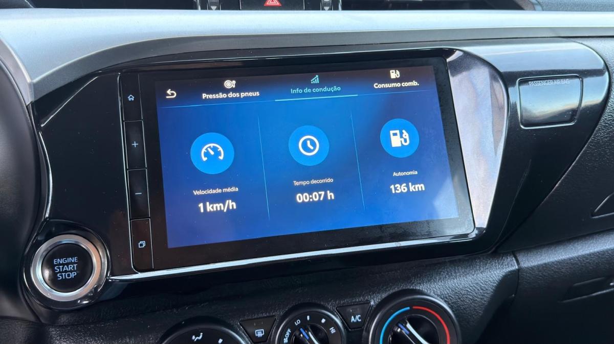toyota-hilux-2025-diesel-2393cc
