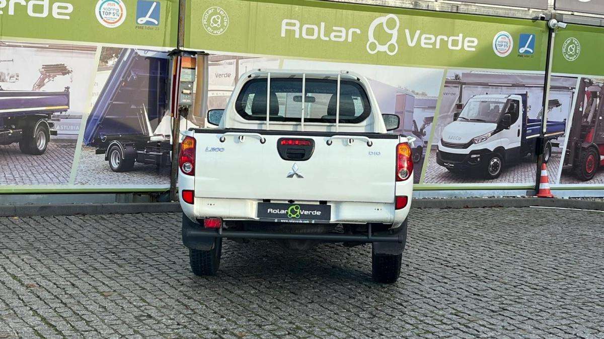 mitsubishi-l200-2007-diesel-2477cc