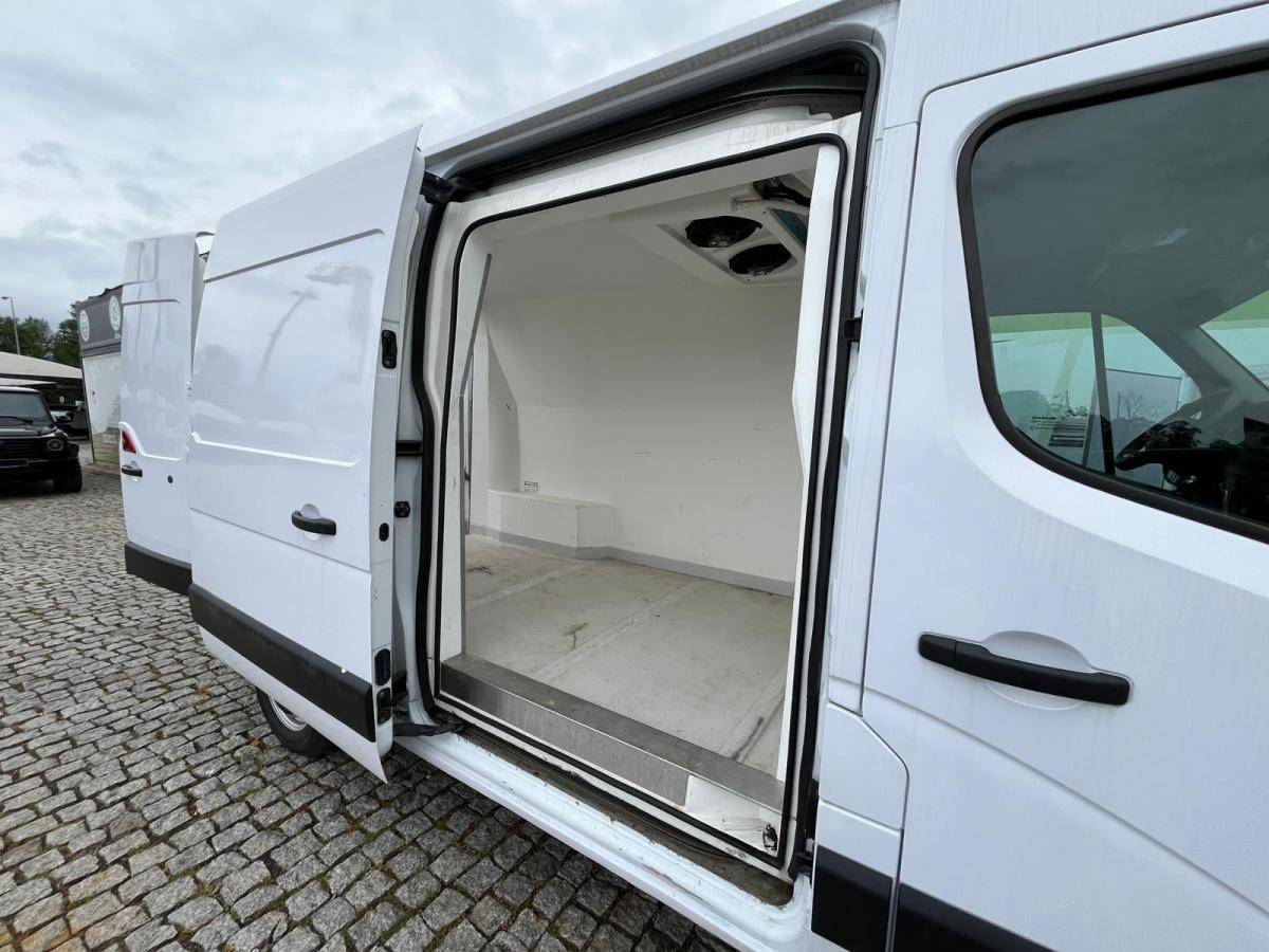renault-master-2022-diesel-2299cc