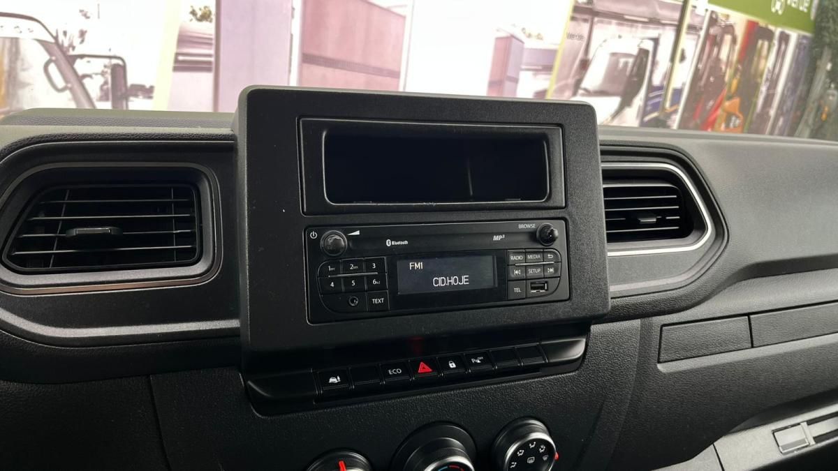 renault-master-2022-diesel-2299cc