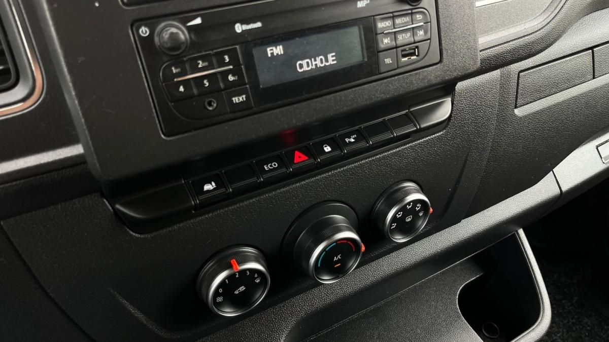 renault-master-2022-diesel-2299cc