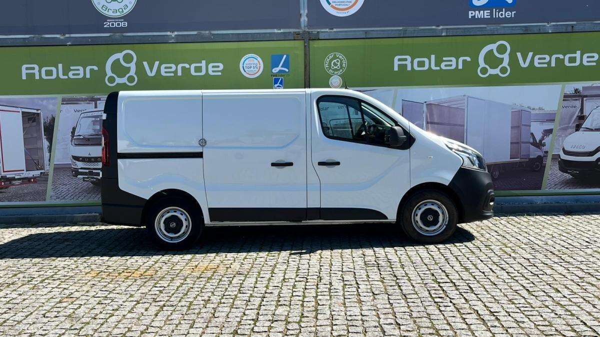 nissan-nv300-2020-diesel-1598cc