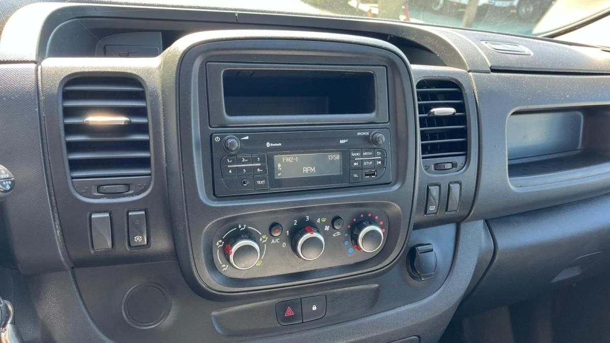 nissan-nv300-2020-diesel-1598cc