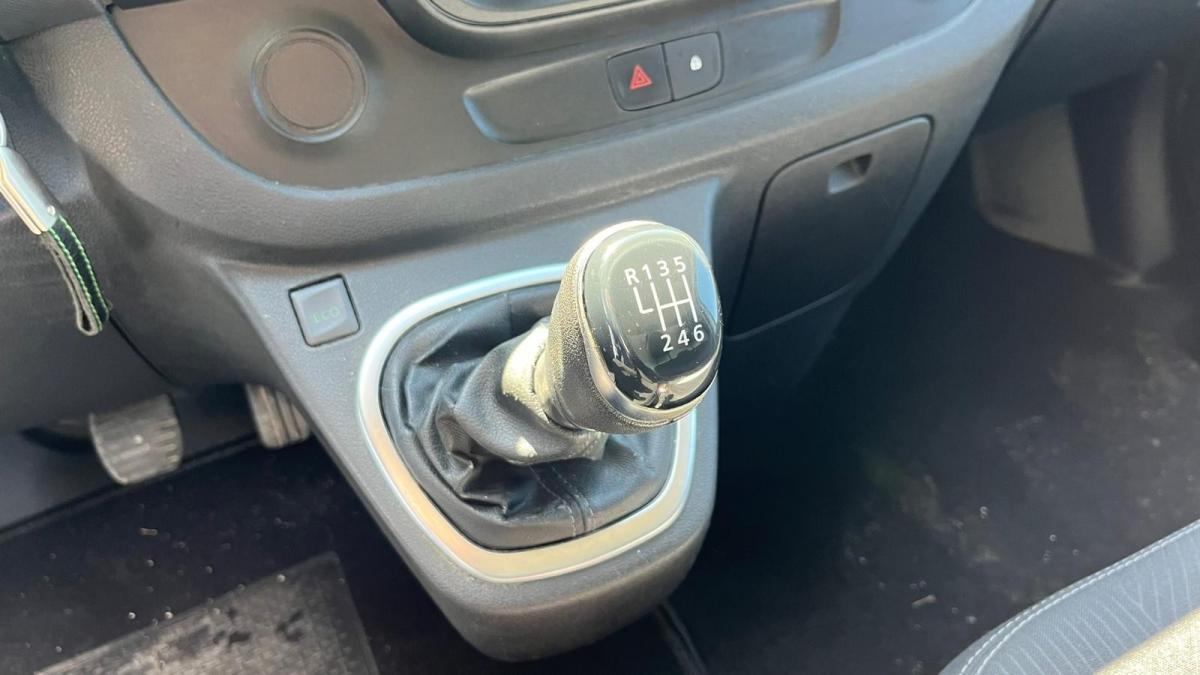nissan-nv300-2020-diesel-1598cc