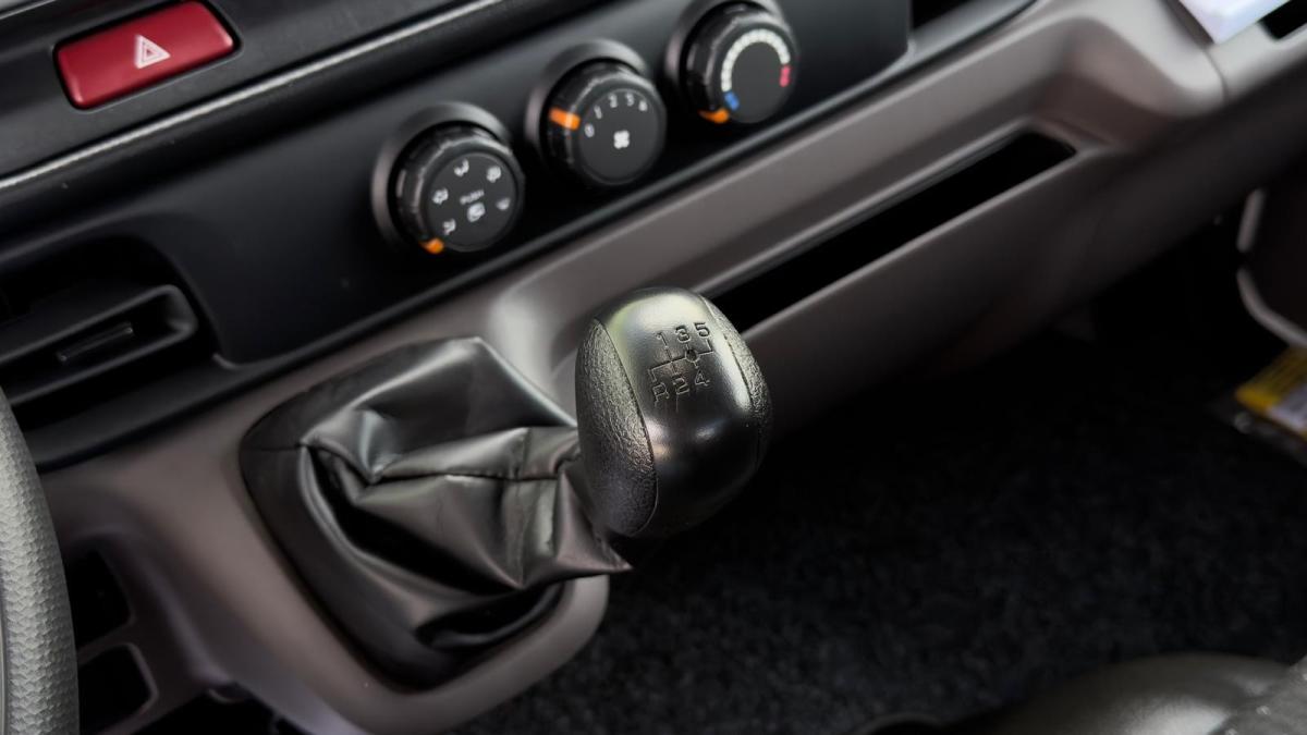 mitsubishi-canter-2026-diesel-3000cc