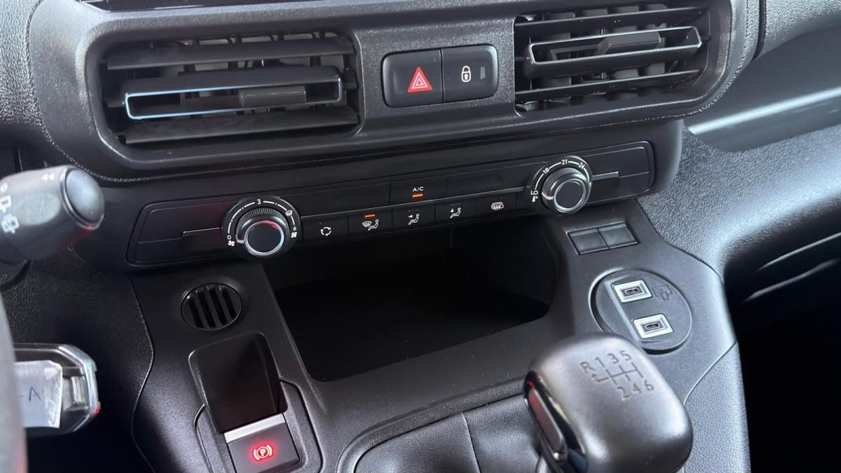 peugeot-partner-2025-diesel-1499cc
