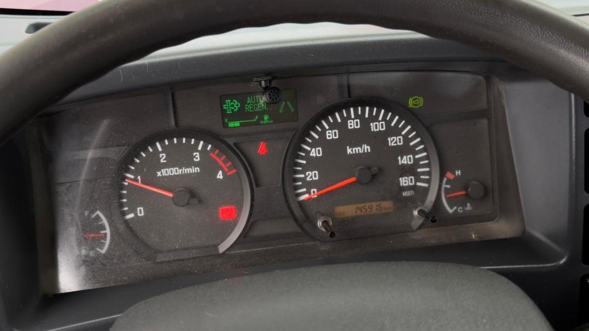 isuzu-nlr-2019-diesel-2999cc
