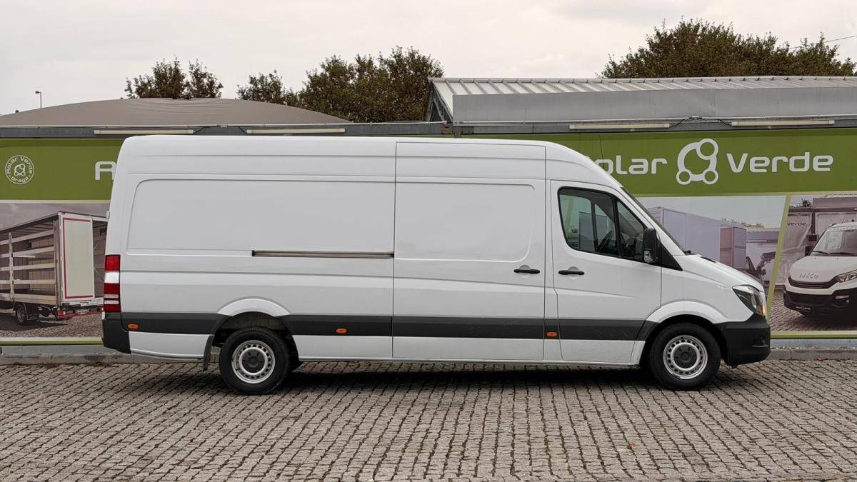 mercedes-benz-sprinter-2016-diesel-2143cc