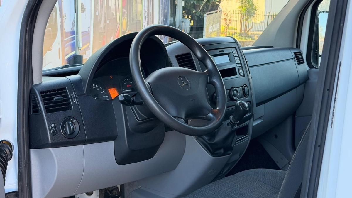 mercedes-benz-sprinter-2016-diesel-2143cc
