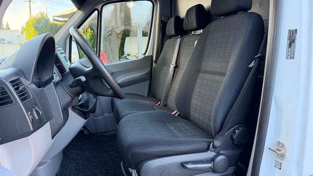 mercedes-benz-sprinter-2016-diesel-2143cc