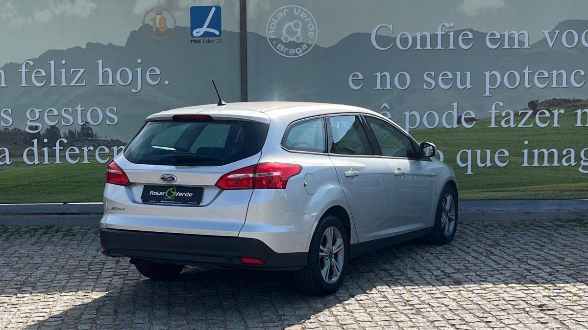 ford-focus-sw-2018-diesel-1499cc
