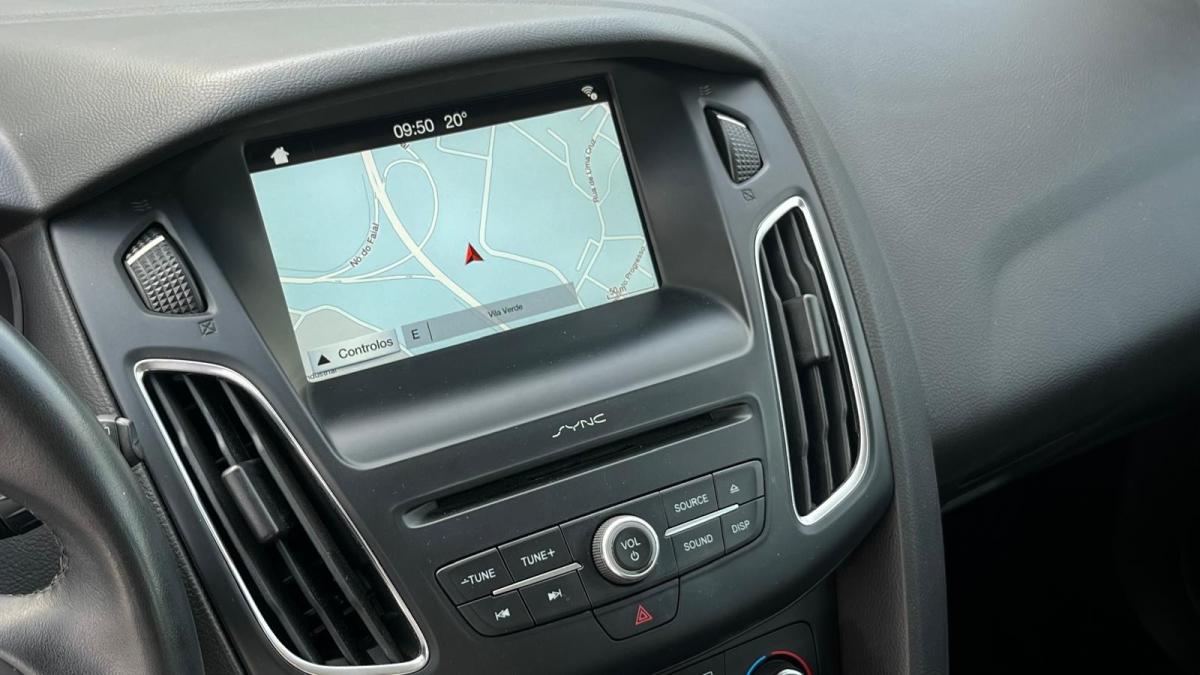 ford-focus-sw-2018-diesel-1499cc