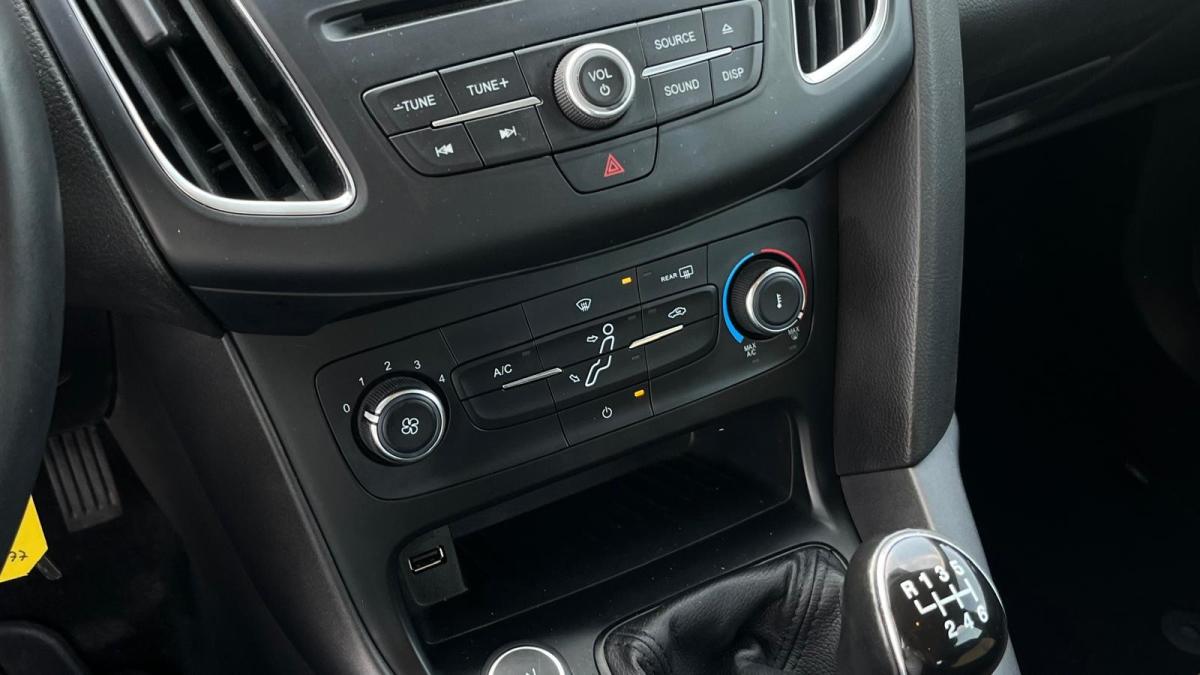 ford-focus-sw-2018-diesel-1499cc