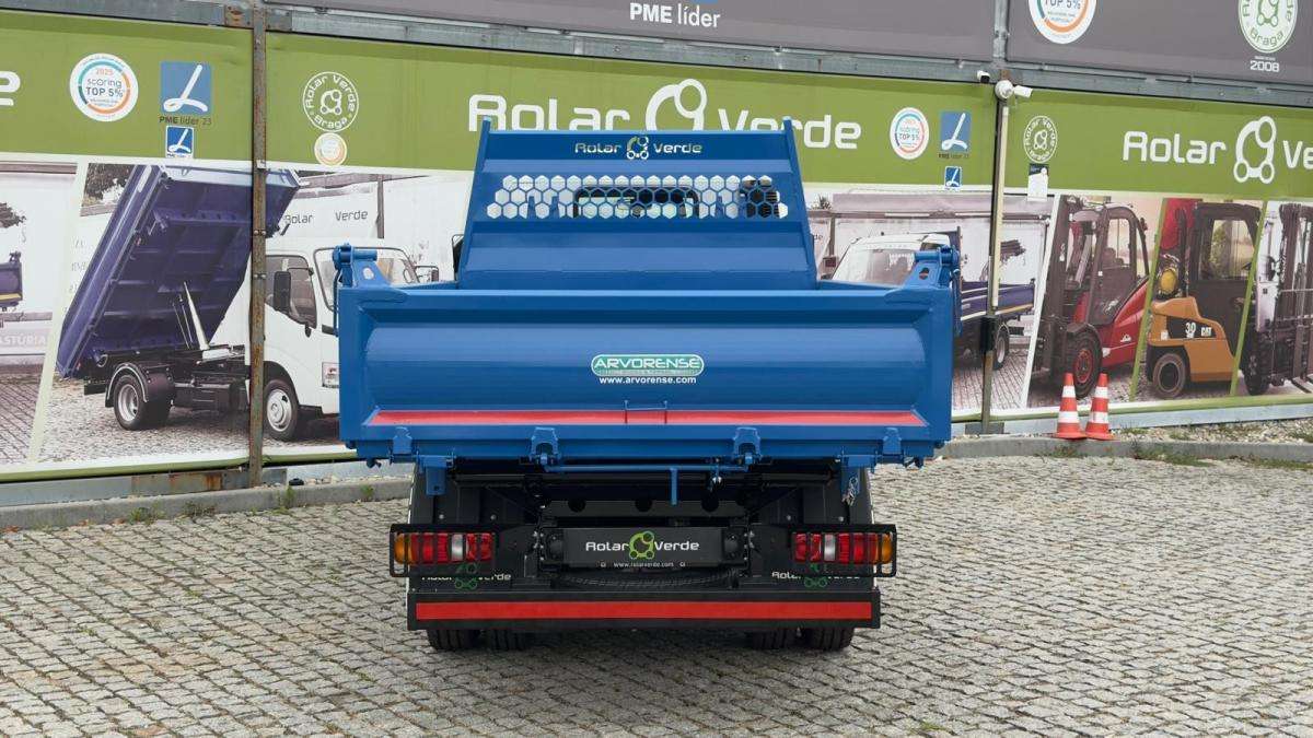 mitsubishi-canter-2026-diesel-2998cc